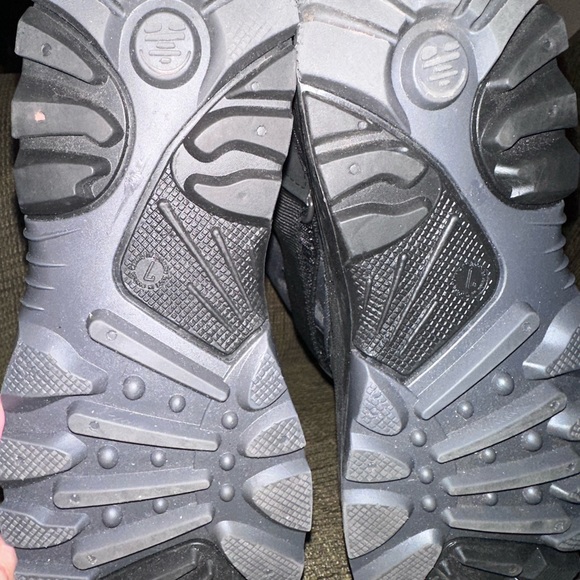 Kamik Snow Boots - Gray/Black Size 7 - Picture 5 of 7